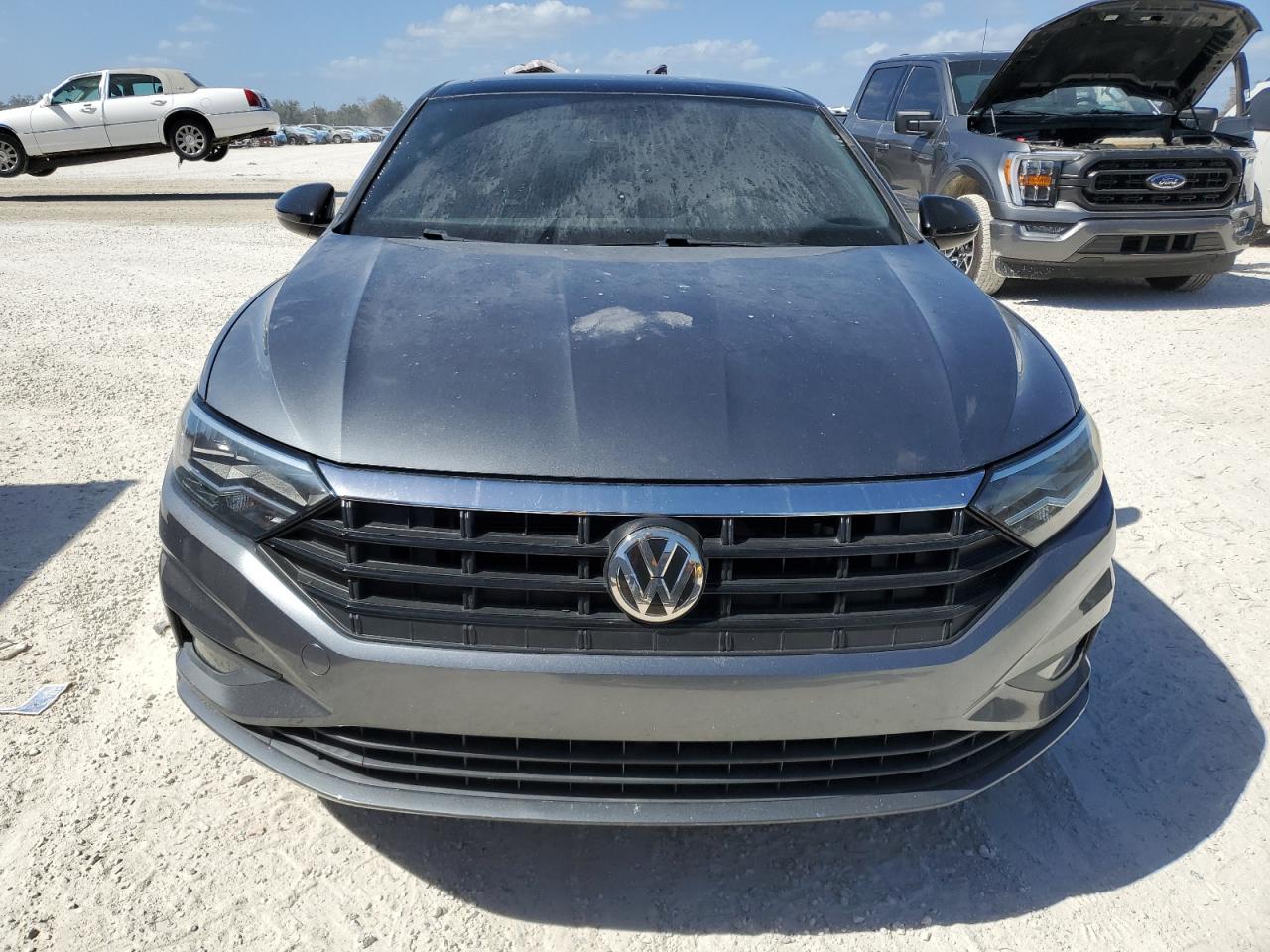 2019 Volkswagen Jetta - Image 5