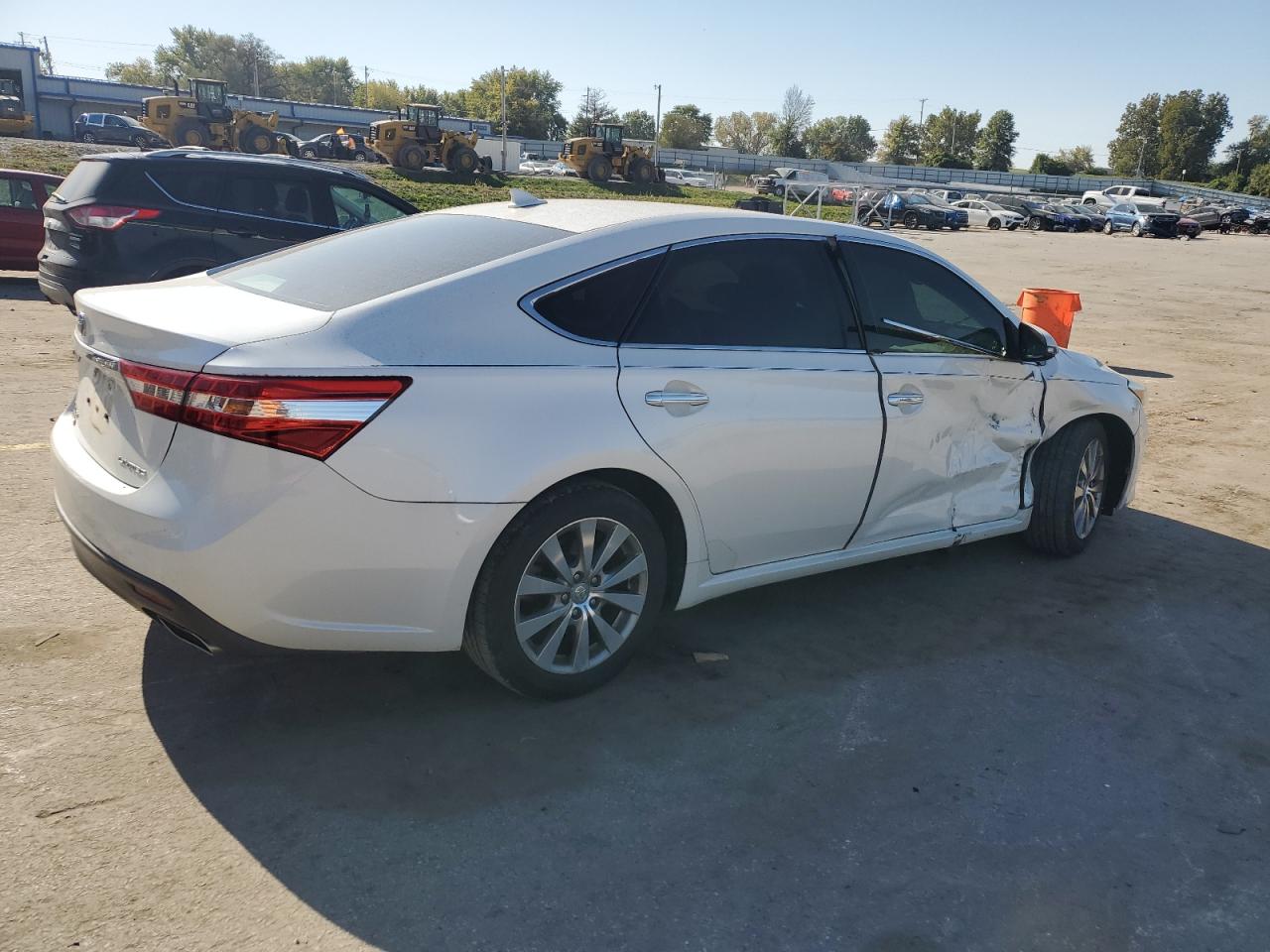 VIN 4T1BK1EB9DU013343 2013 TOYOTA AVALON no.3