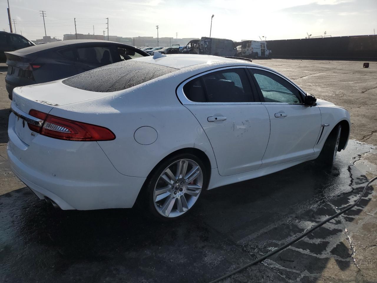 VIN SAJWA8JC7DMS77243 2013 JAGUAR XF no.3