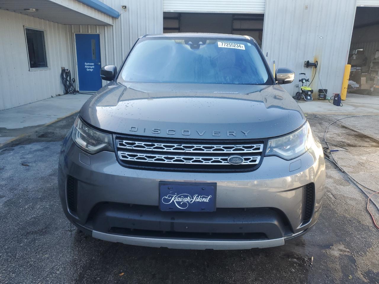 2017 Land Rover Discovery - Image 5