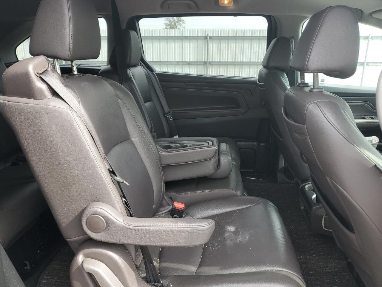 2018 Honda Odyssey - Image 11