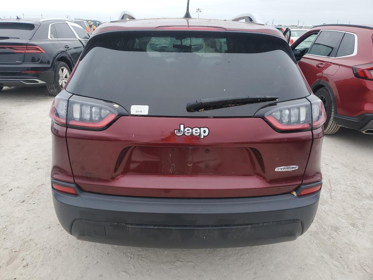 2020 Jeep Cherokee Latitude VIN: 1C4PJLCB9LD577388 Lot: 77096314