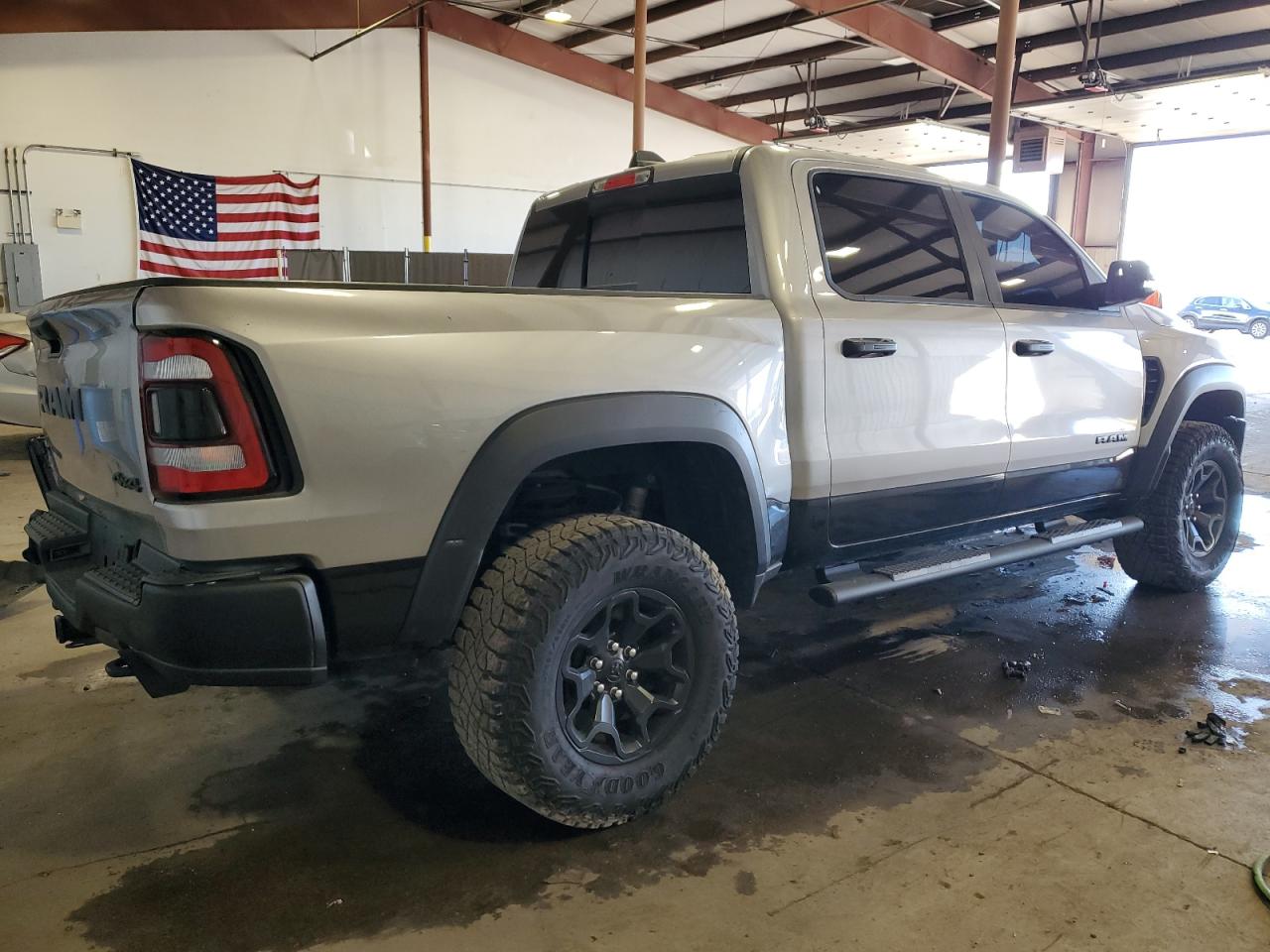 2022 RAM 1500 - Image 3