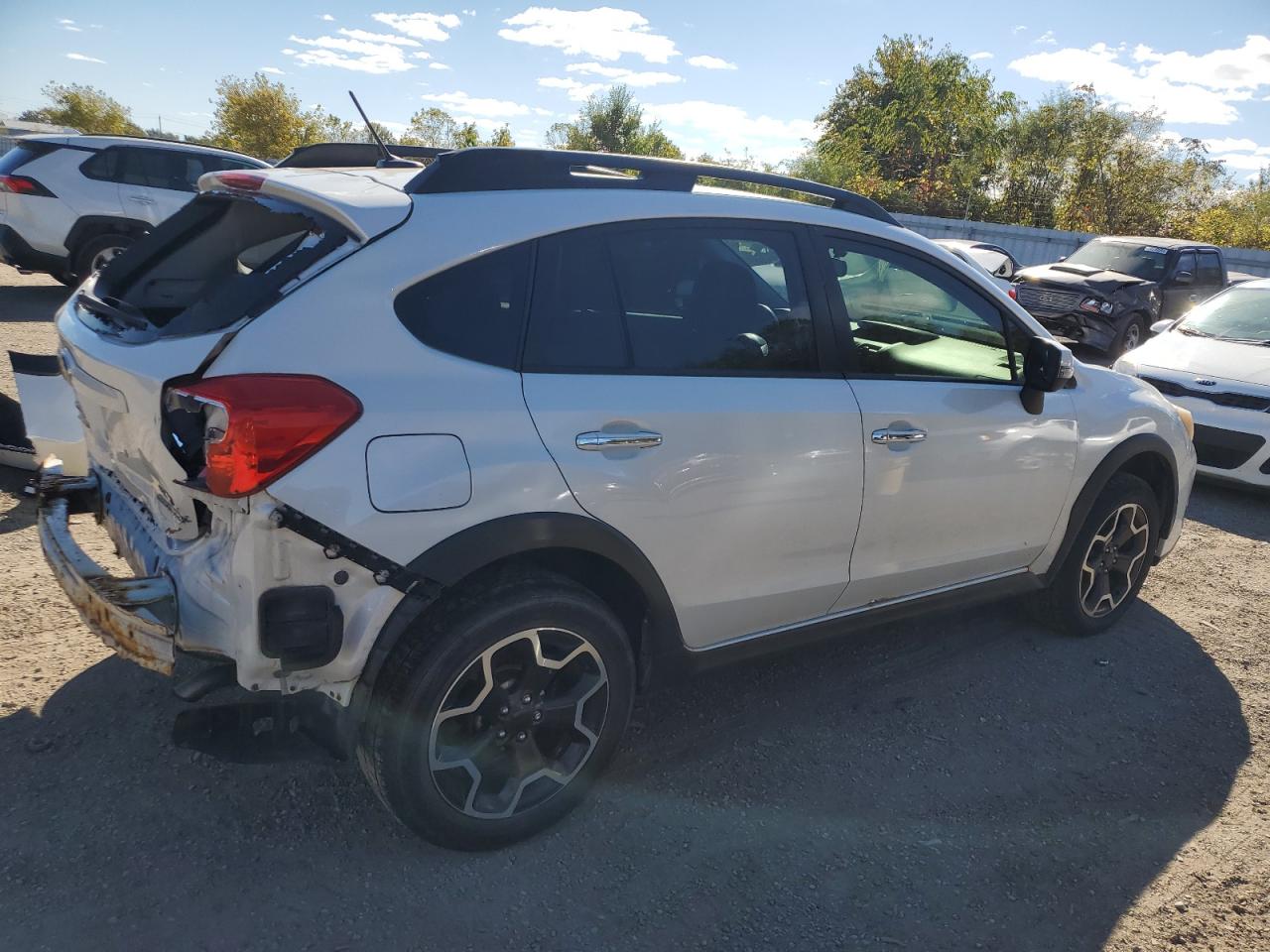 2013 Subaru XV - Image 3