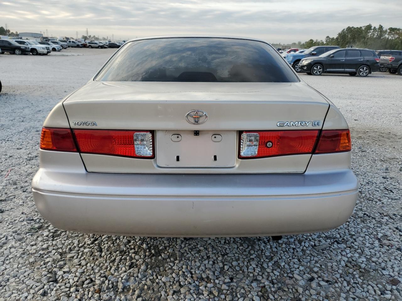 2000 Toyota Camry Ce VIN: JT2BG22K0Y0507967 Lot: 76305414