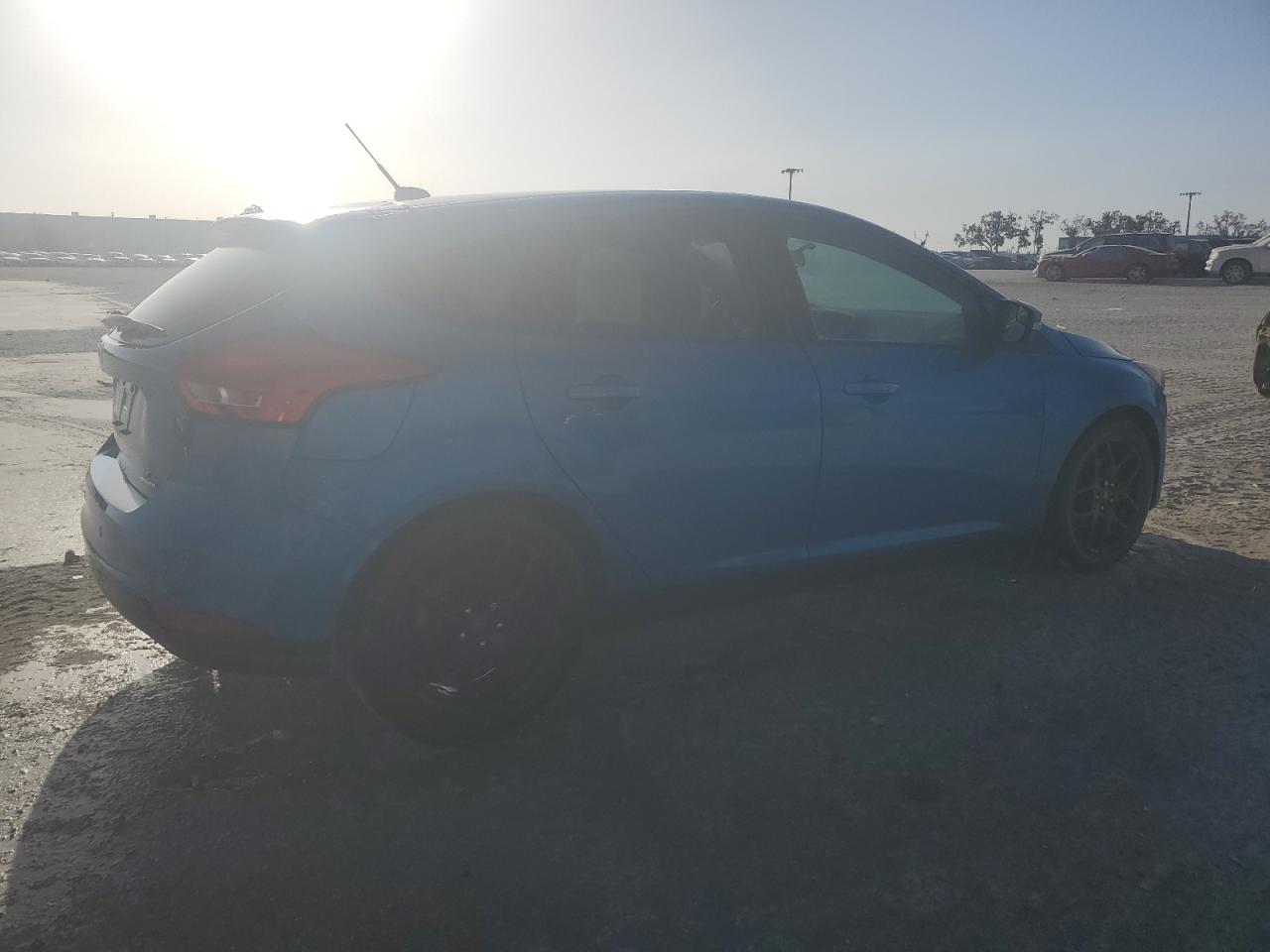 2016 Ford Focus Se VIN: 1FADP3K20GL292678 Lot: 78477374