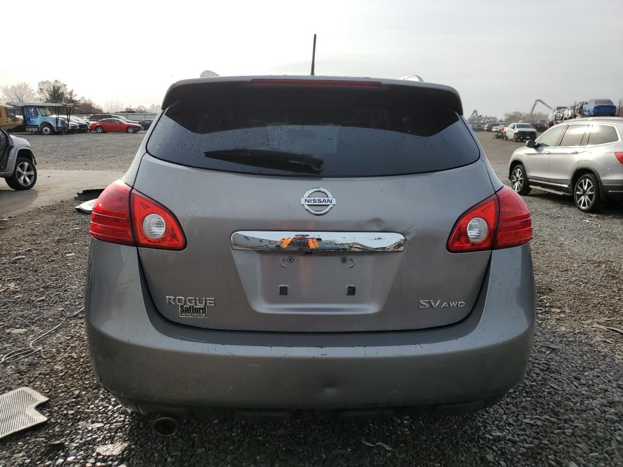 2013 Nissan Rogue - Image 6