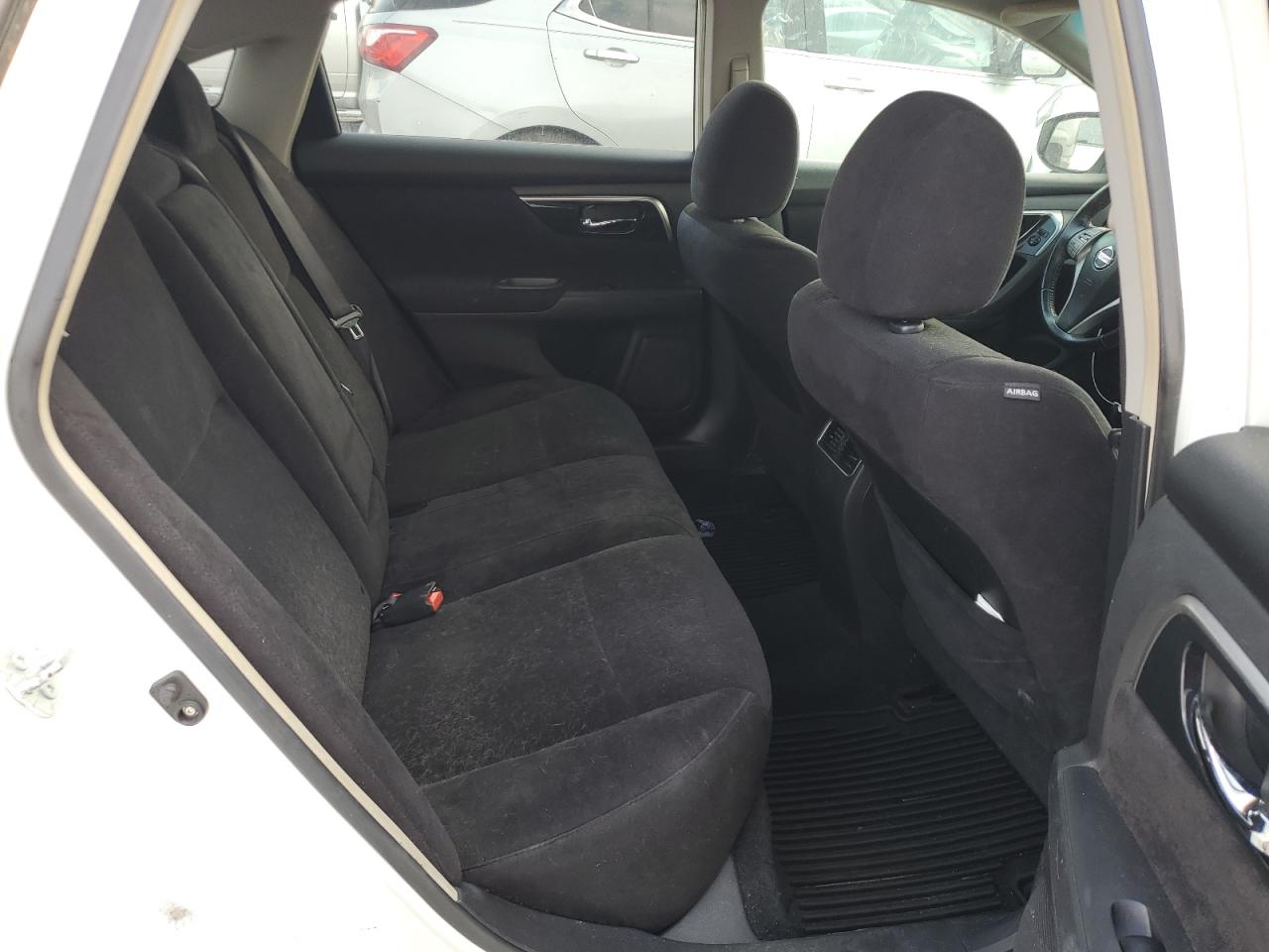 2013 Nissan Altima - Image 10