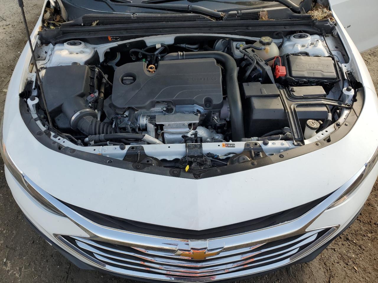 2020 Chevrolet Malibu - Image 11