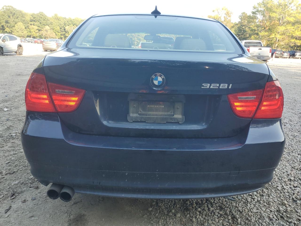 WBAPH77509NM31713 2009 BMW 328 I