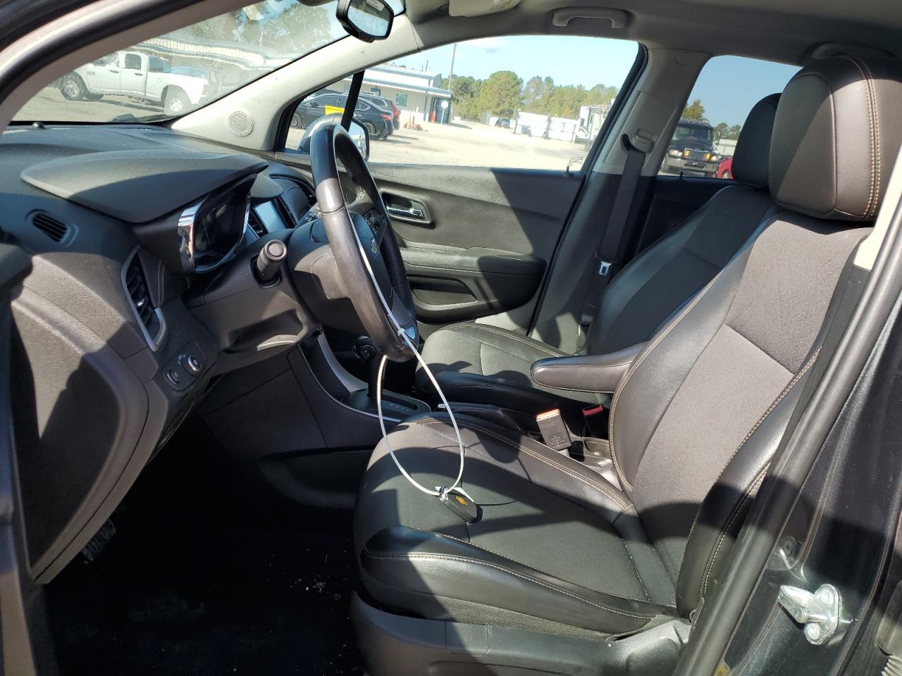 2017 Chevrolet Trax - Image 7