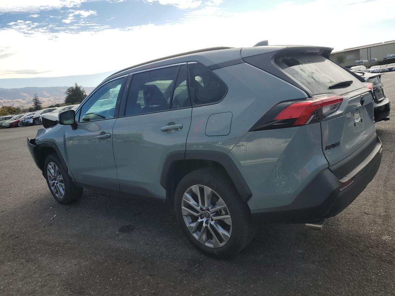 2022 Toyota RAV 4 - Image 2