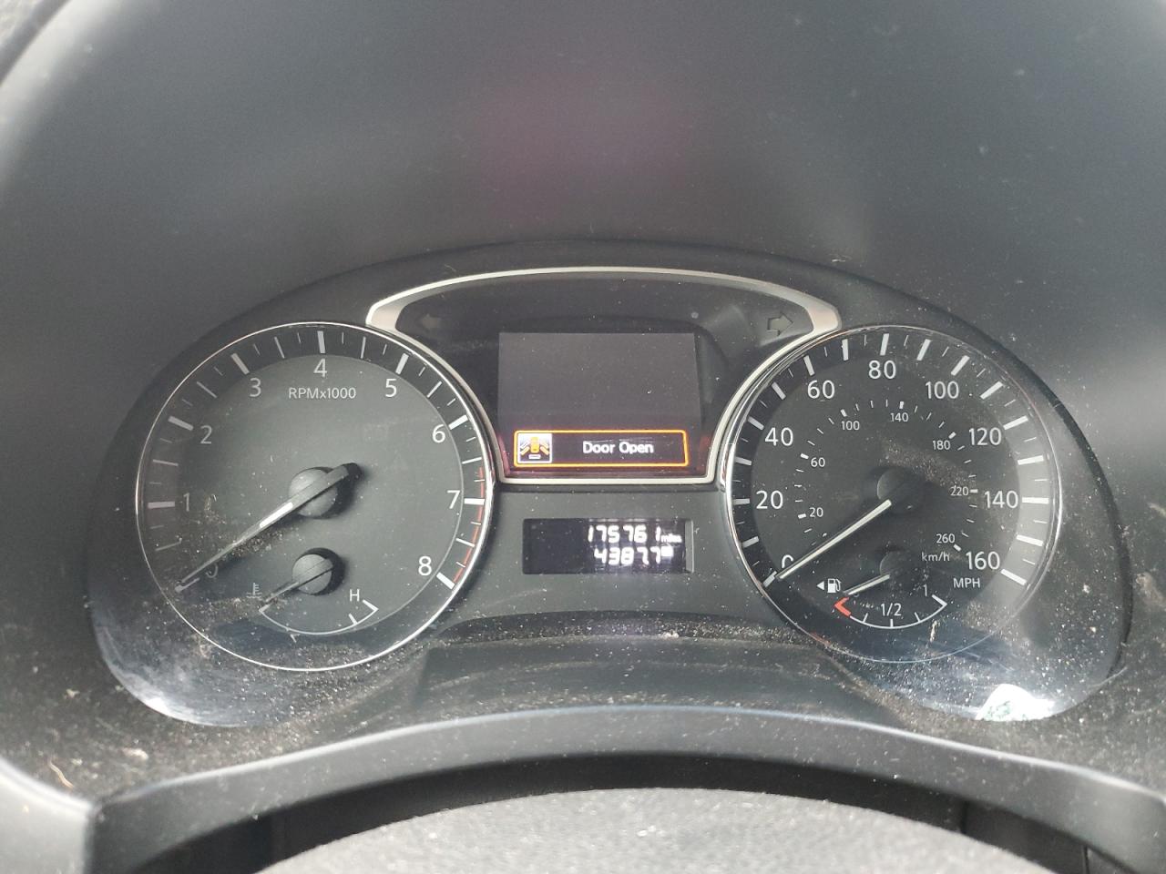 2014 Nissan Altima - Image 9
