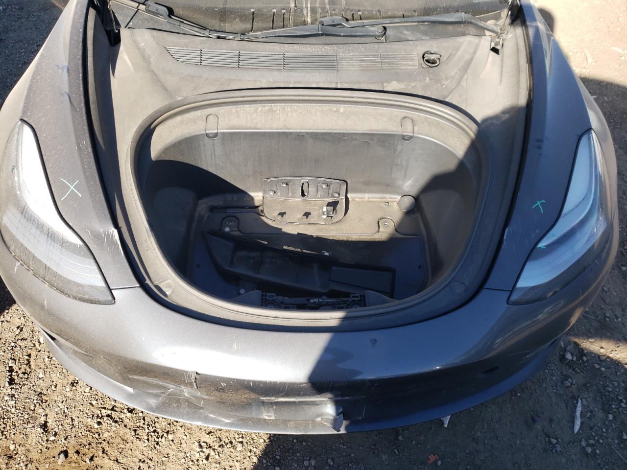 5YJ3E1EBXJF093952 2018 Tesla Model 3