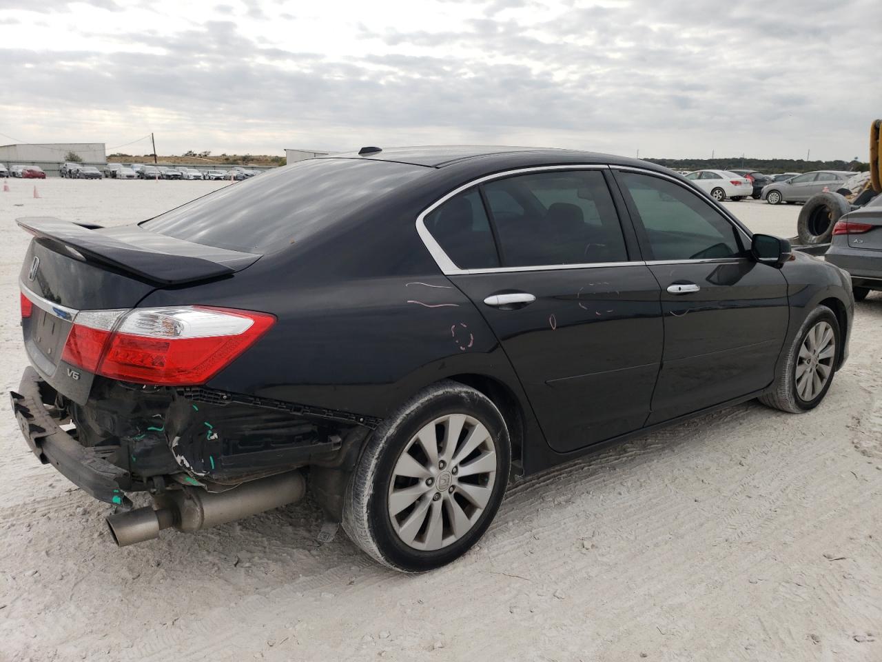 2014 Honda Accord - Image 3