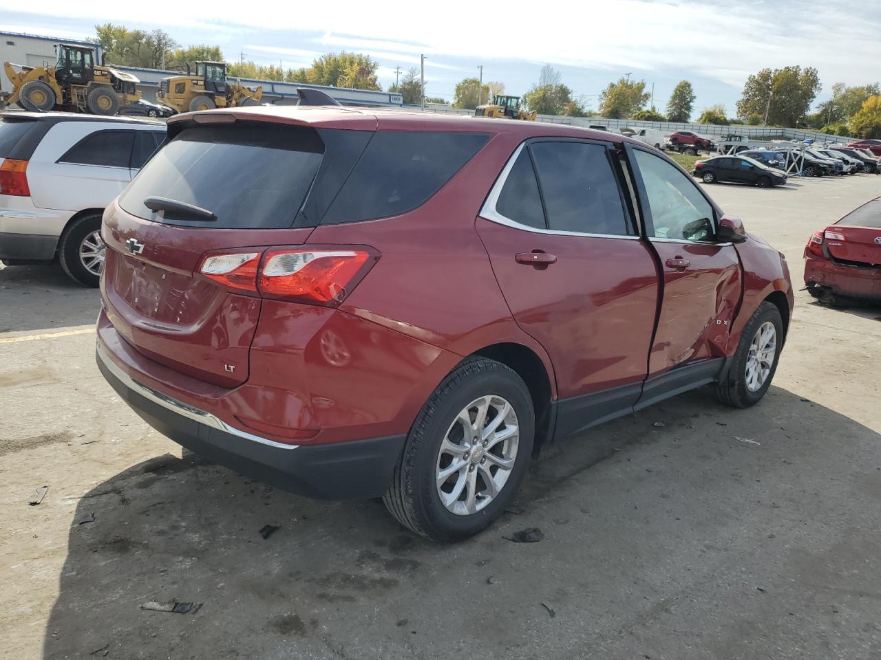 2019 Chevrolet Equinox - Image 3