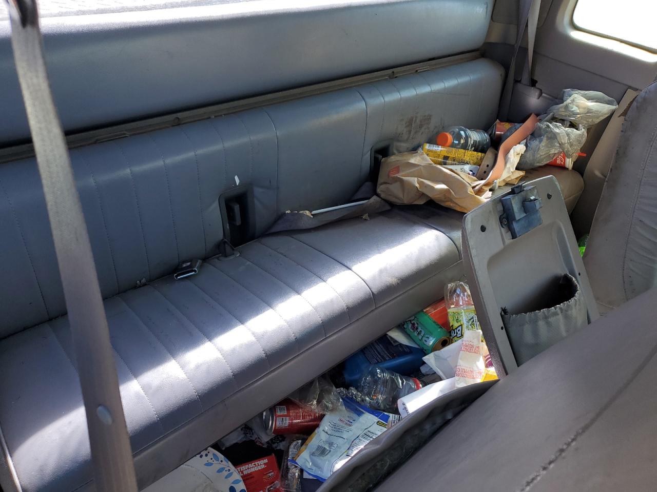 1996 Ford F250 - Image 10