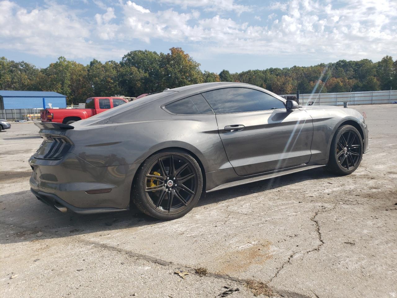 2018 Ford Mustang - Image 3