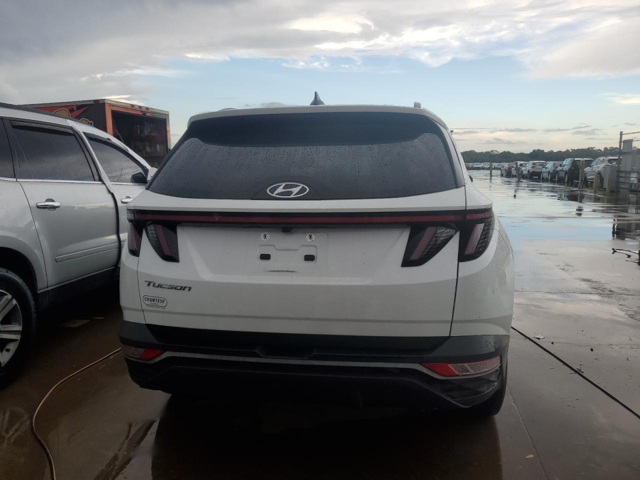 2022 Hyundai Tucson - Image 6