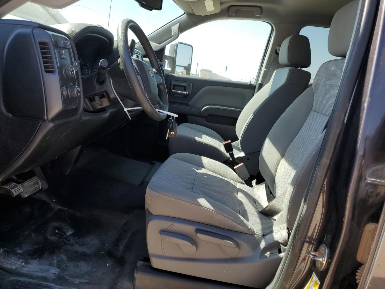 2016 Chevrolet Silverado - Image 7