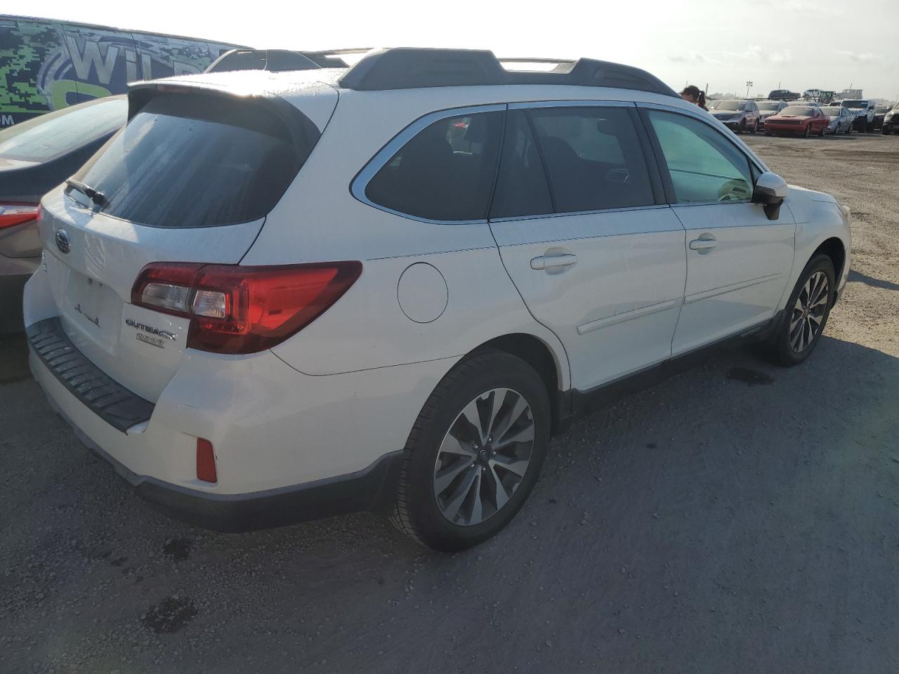 2016 Subaru Outback - Image 3