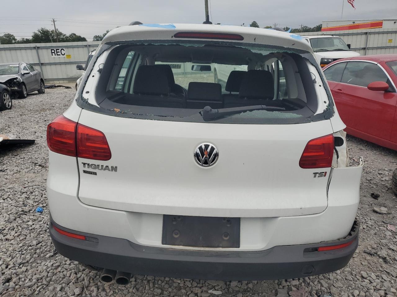 2017 Volkswagen Tiguan S VIN: WVGAV7AX5HK051077 Lot: 74239364