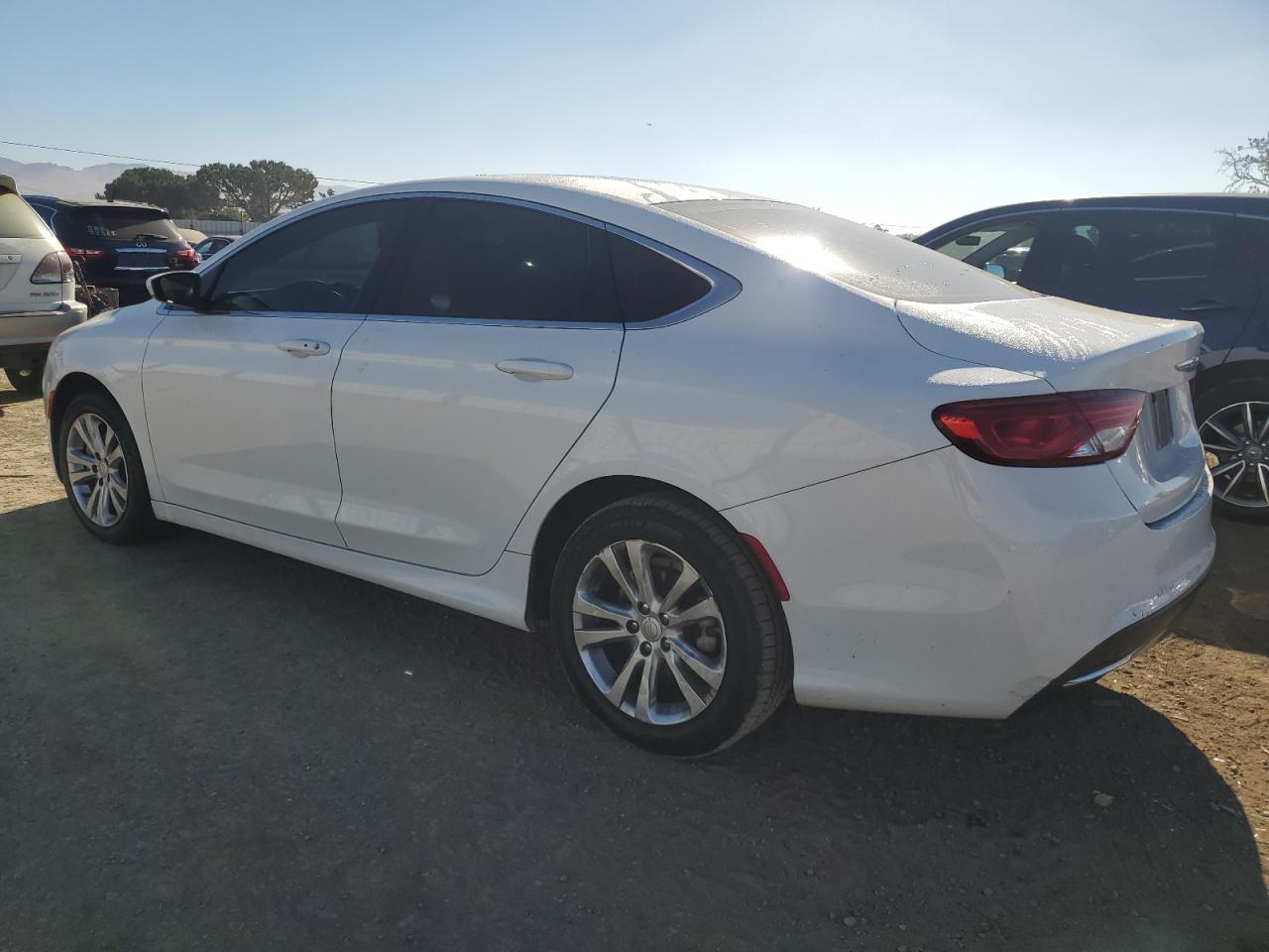 1C3CCCAB8FN624733 2015 Chrysler 200 Limited