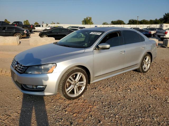 2014 Volkswagen Passat Sel