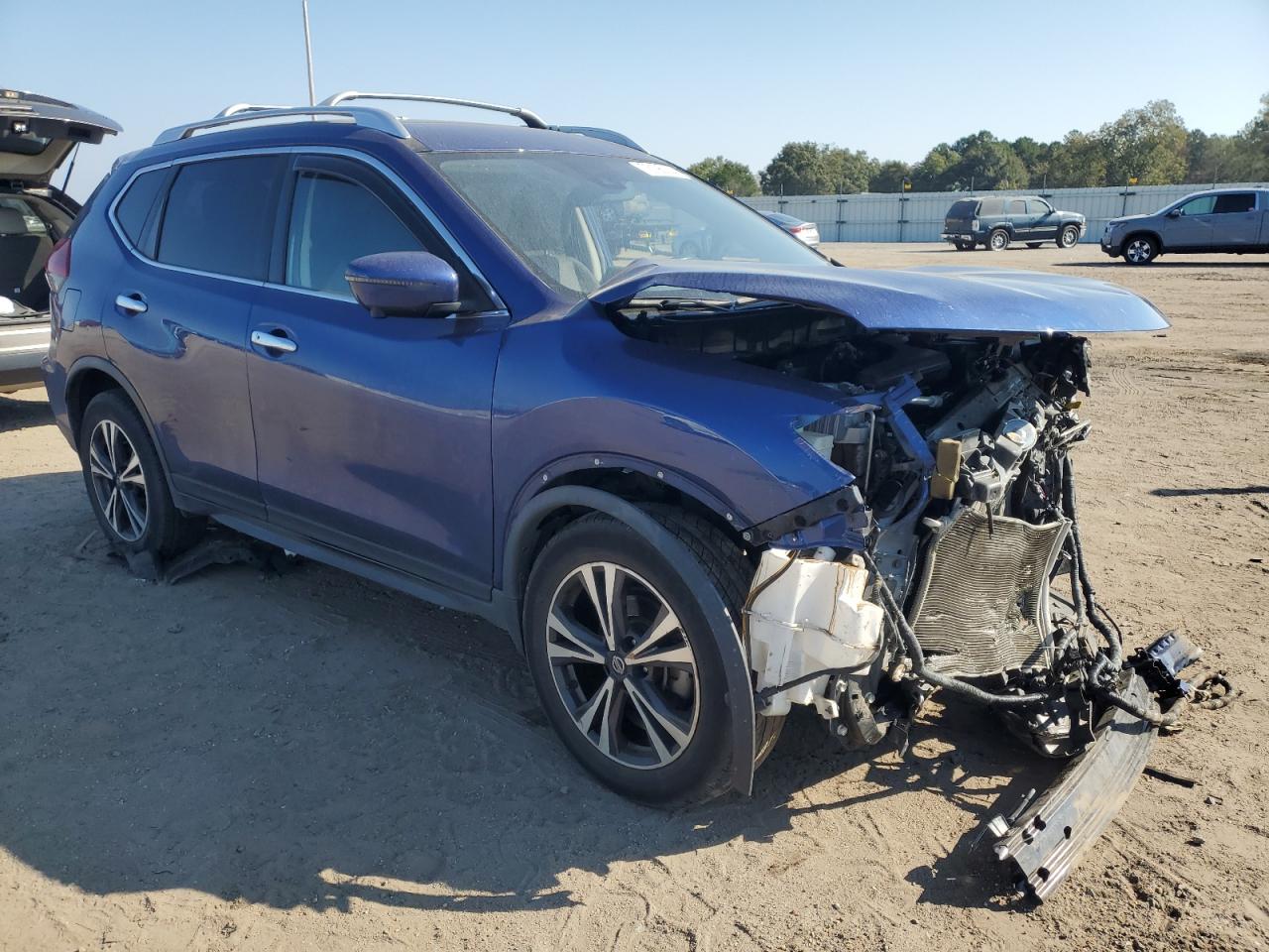 2020 Nissan Rogue - Image 4