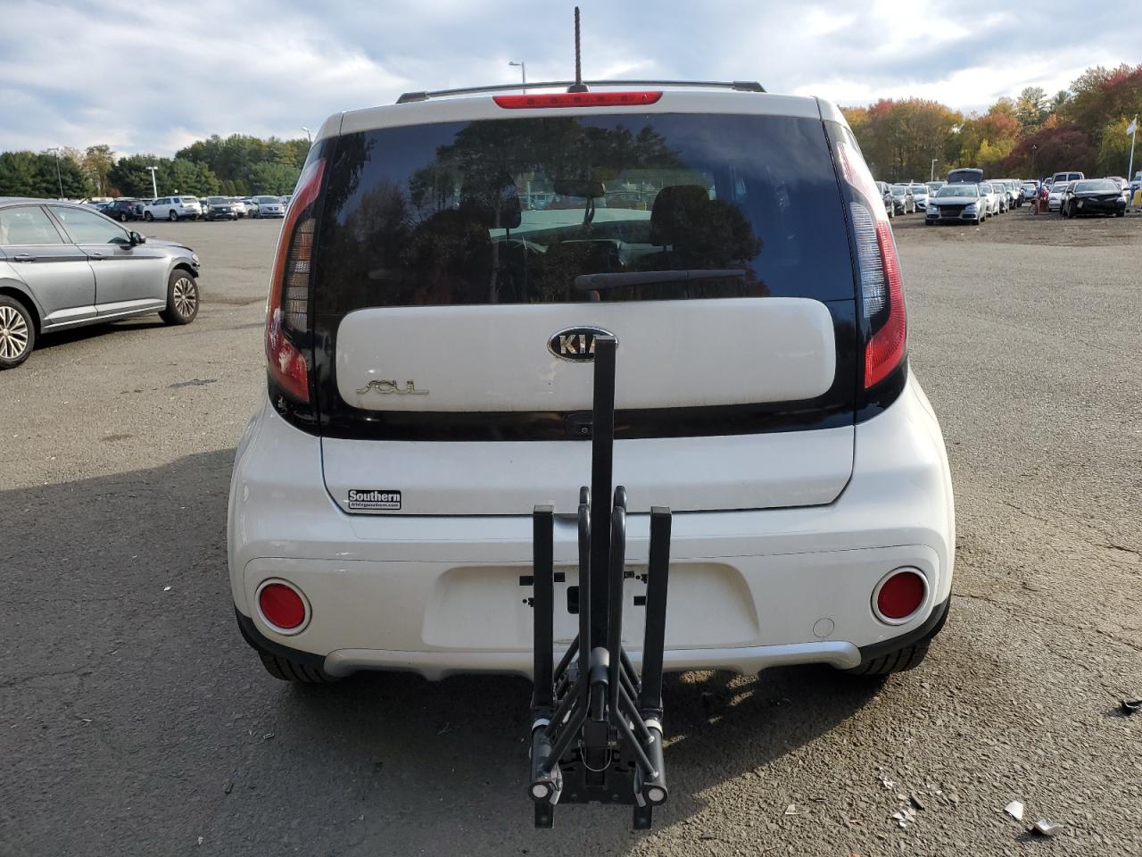 2018 Kia Soul + VIN: KNDJP3A58J7515767 Lot: 76469864