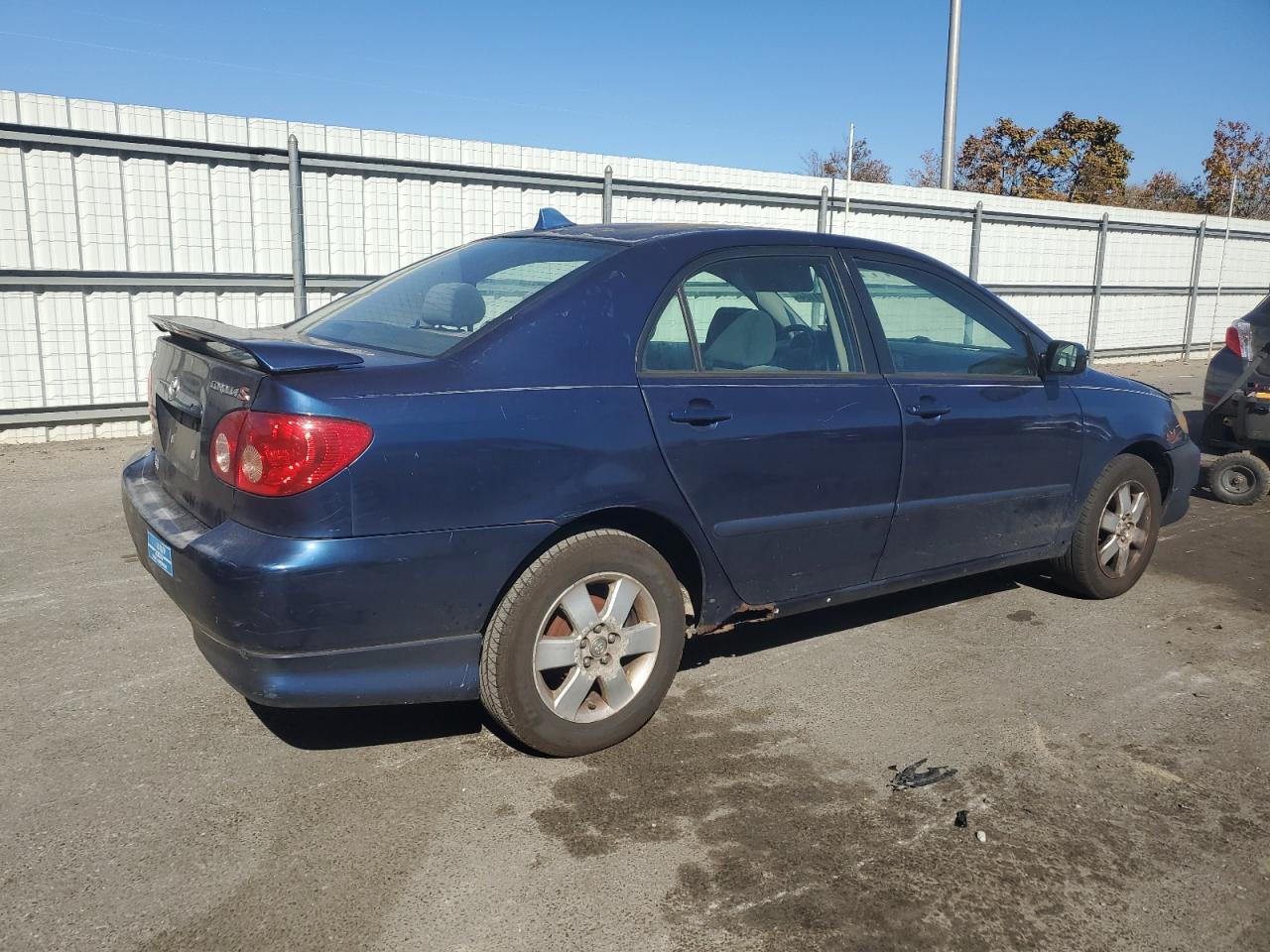 2005 Toyota Corolla - Image 3
