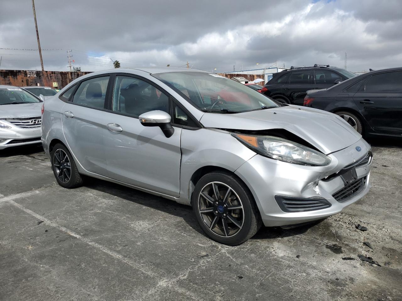 2015 Ford Fiesta - Image 4