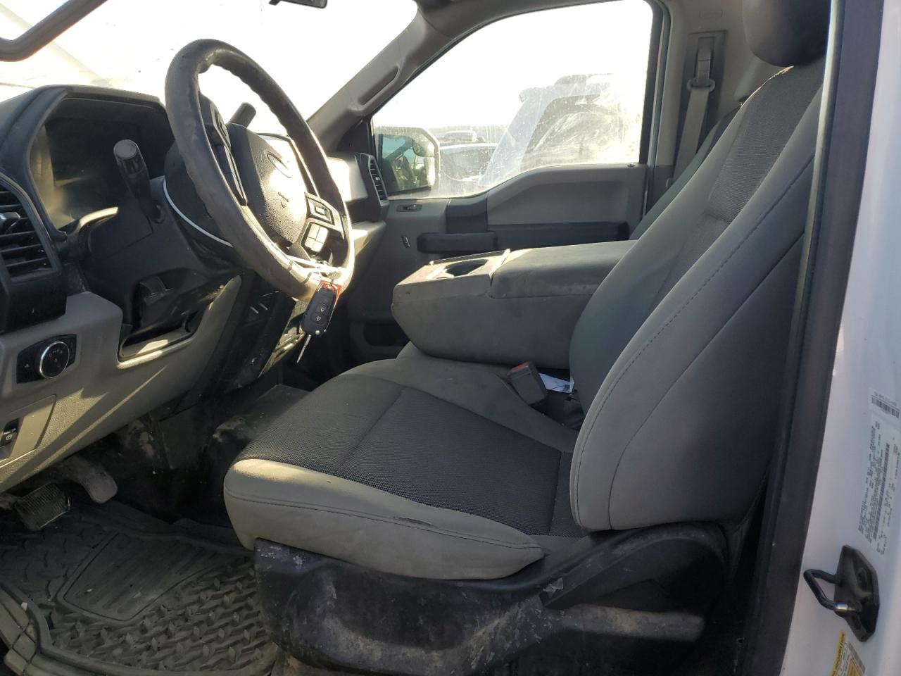 2018 Ford F150 VIN: 1FTMF1EP9JKC03261 Lot: 74281384