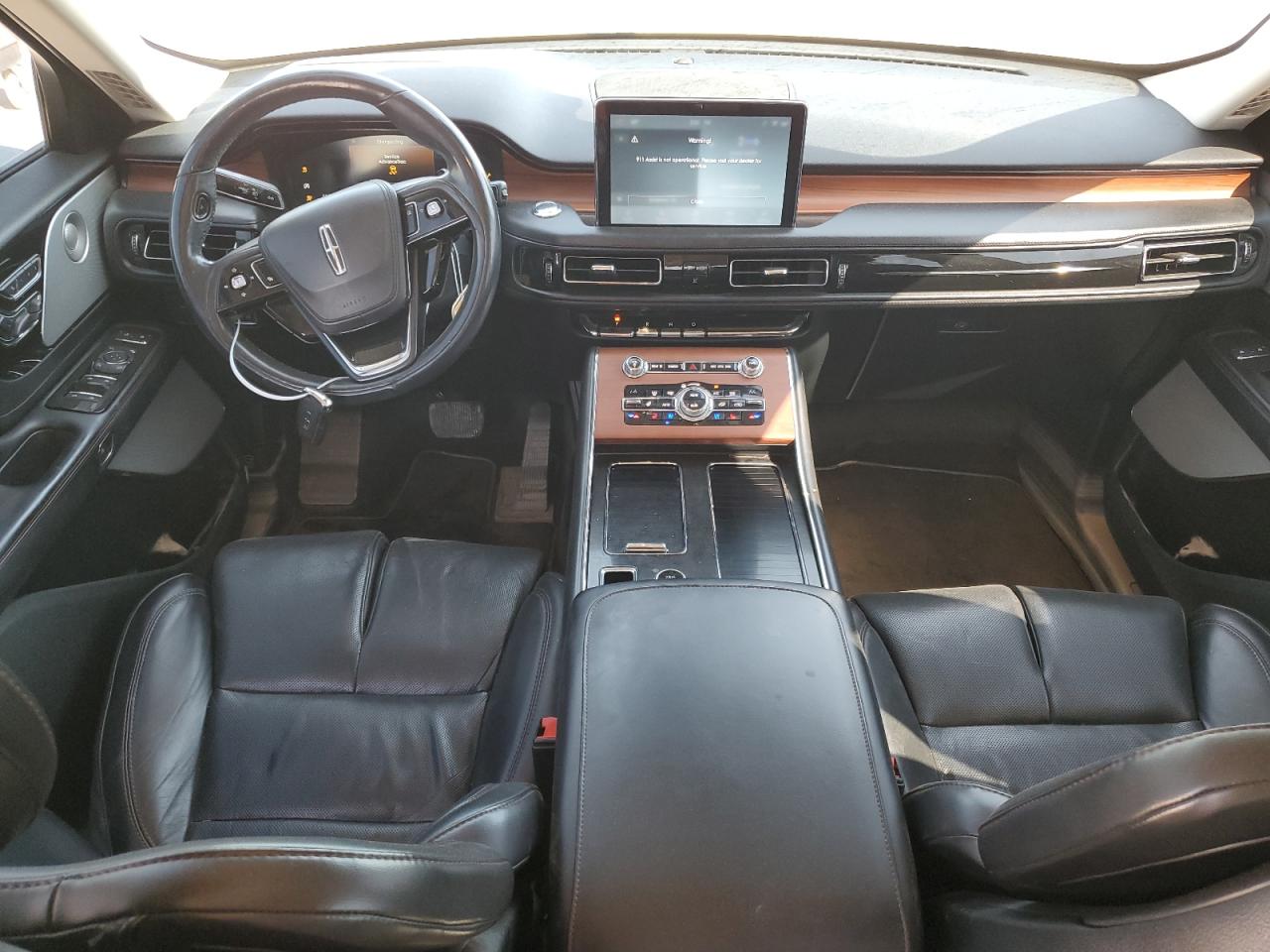 2020 Lincoln Aviator - Image 8