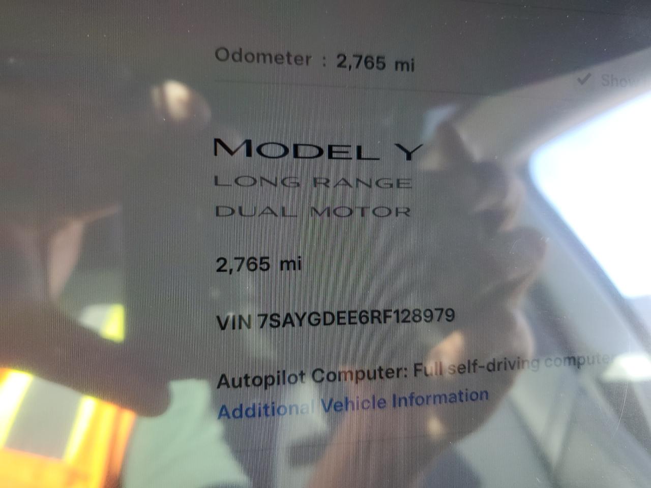 7SAYGDEE6RF128979 2024 Tesla Model Y