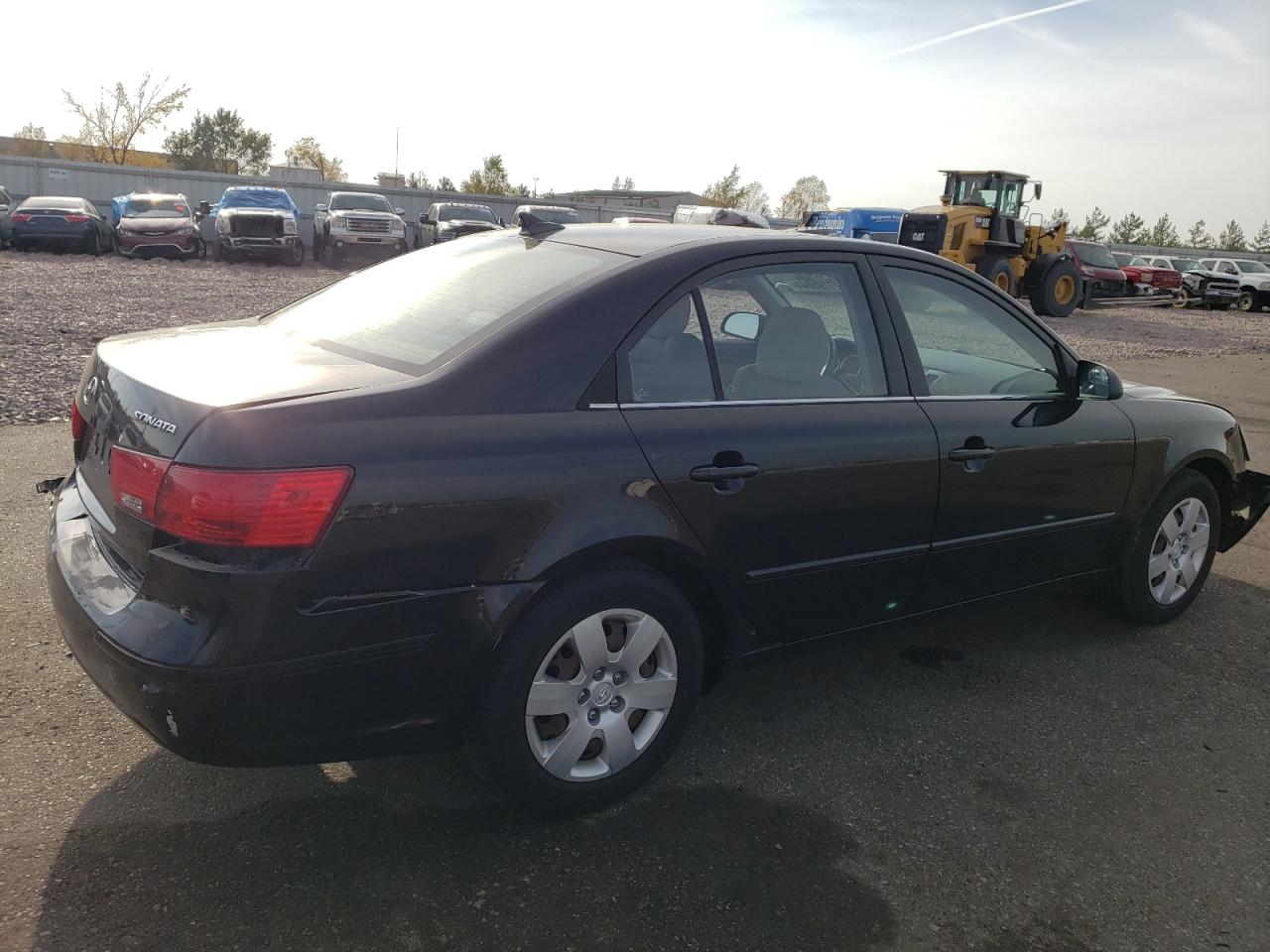 2009 Hyundai Sonata - Image 3