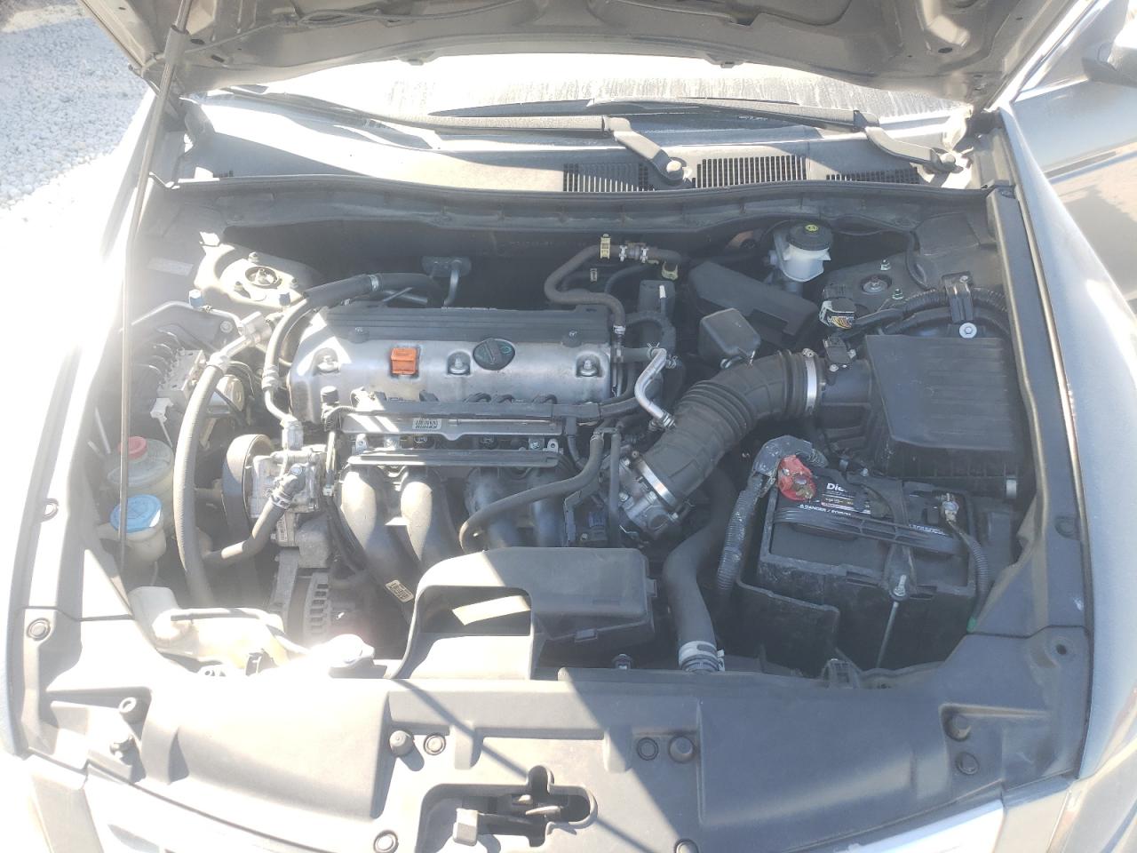 2009 Honda Accord - Image 11