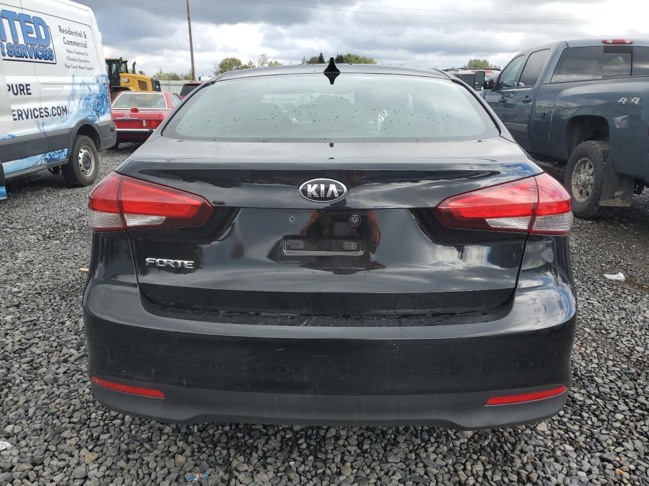 2017 Kia Forte Lx VIN: 3KPFL4A70HE151430 Lot: 74263674