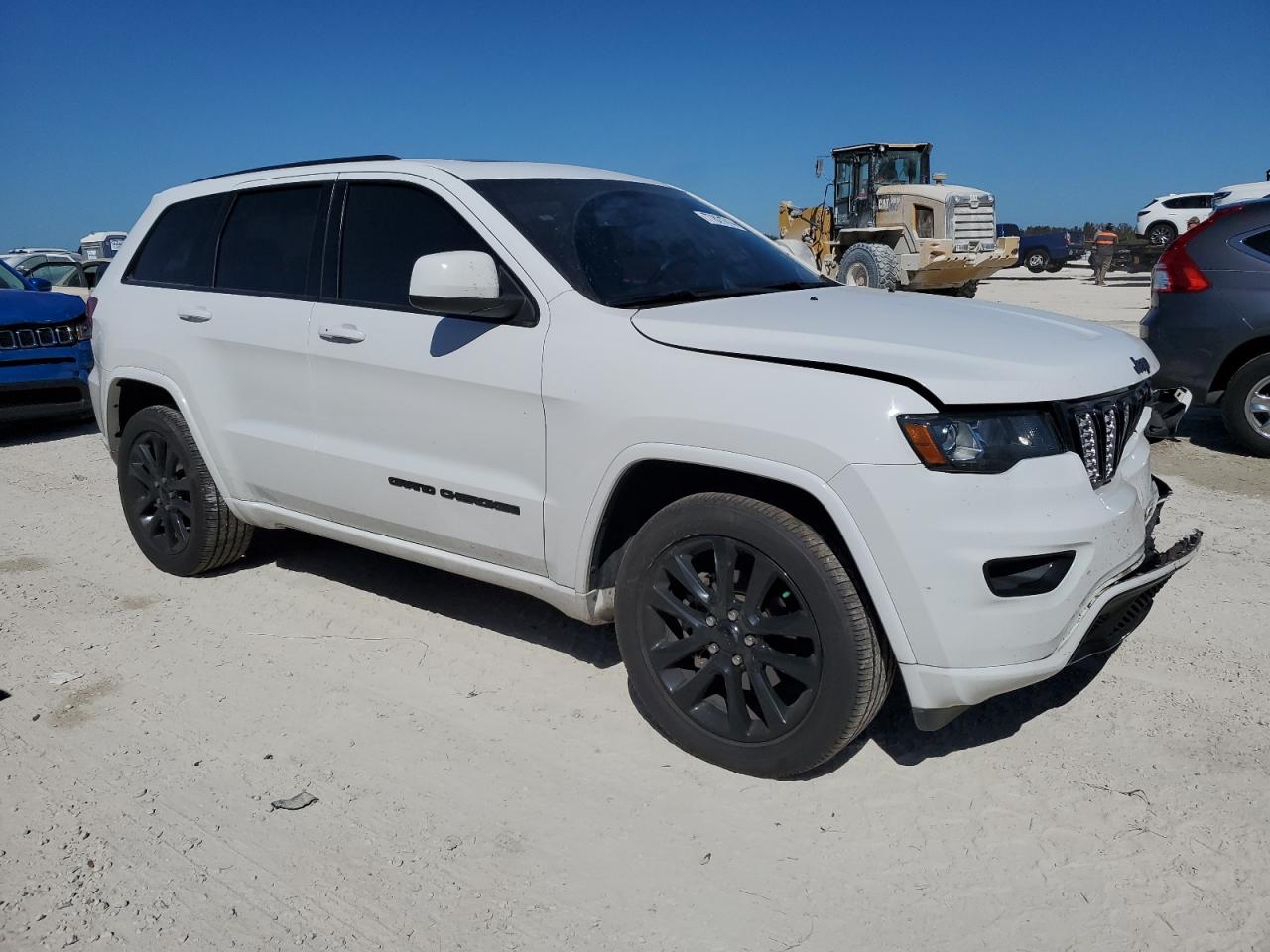 2018 Jeep Grand Cherokee - Image 4