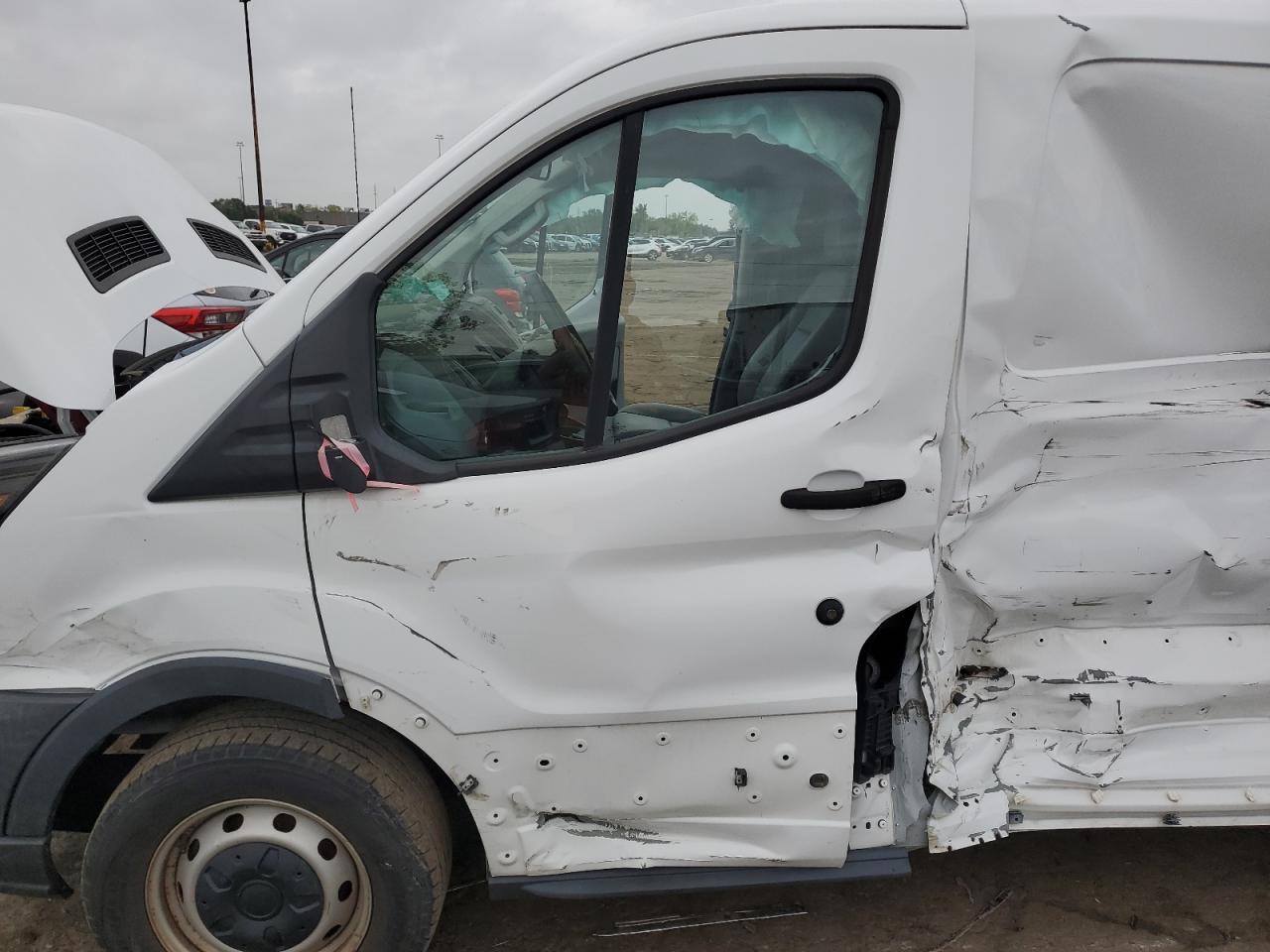 1FTYE1ZMXJKA41855 2018 Ford Transit T-150