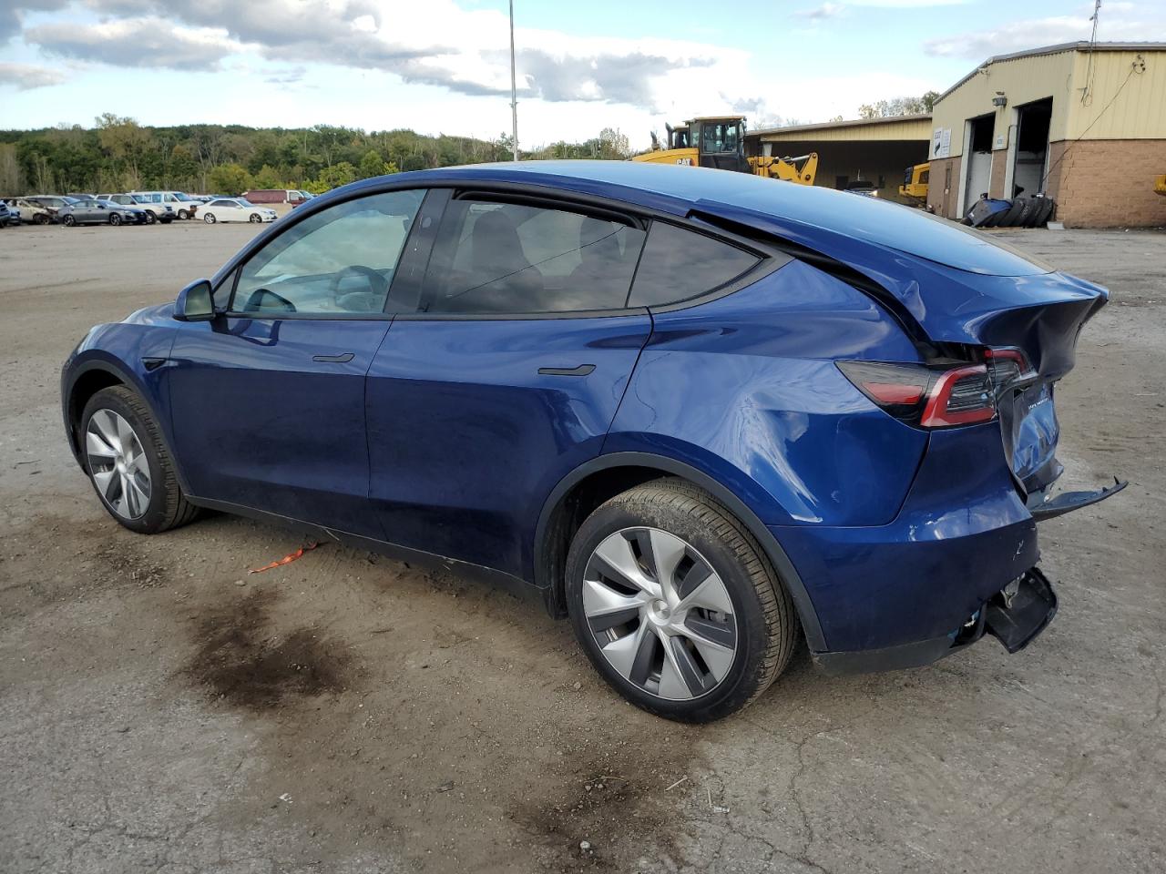 7SAYGDEE8RA223430 2024 TESLA MODEL Y - Image 2