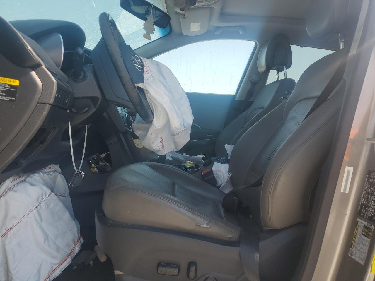 2015 Hyundai Santa Fe - Image 7