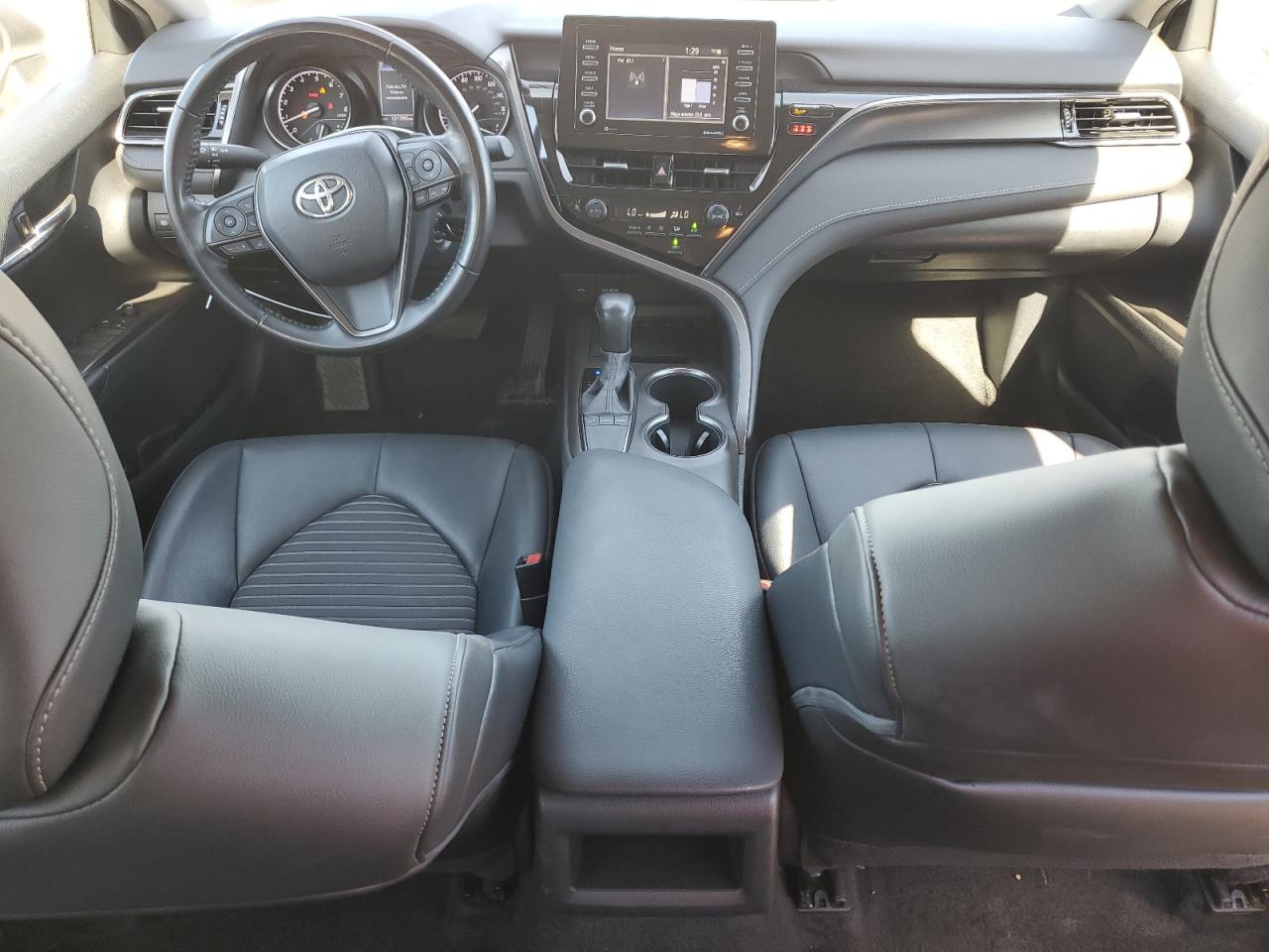 2022 Toyota Camry - Image 8