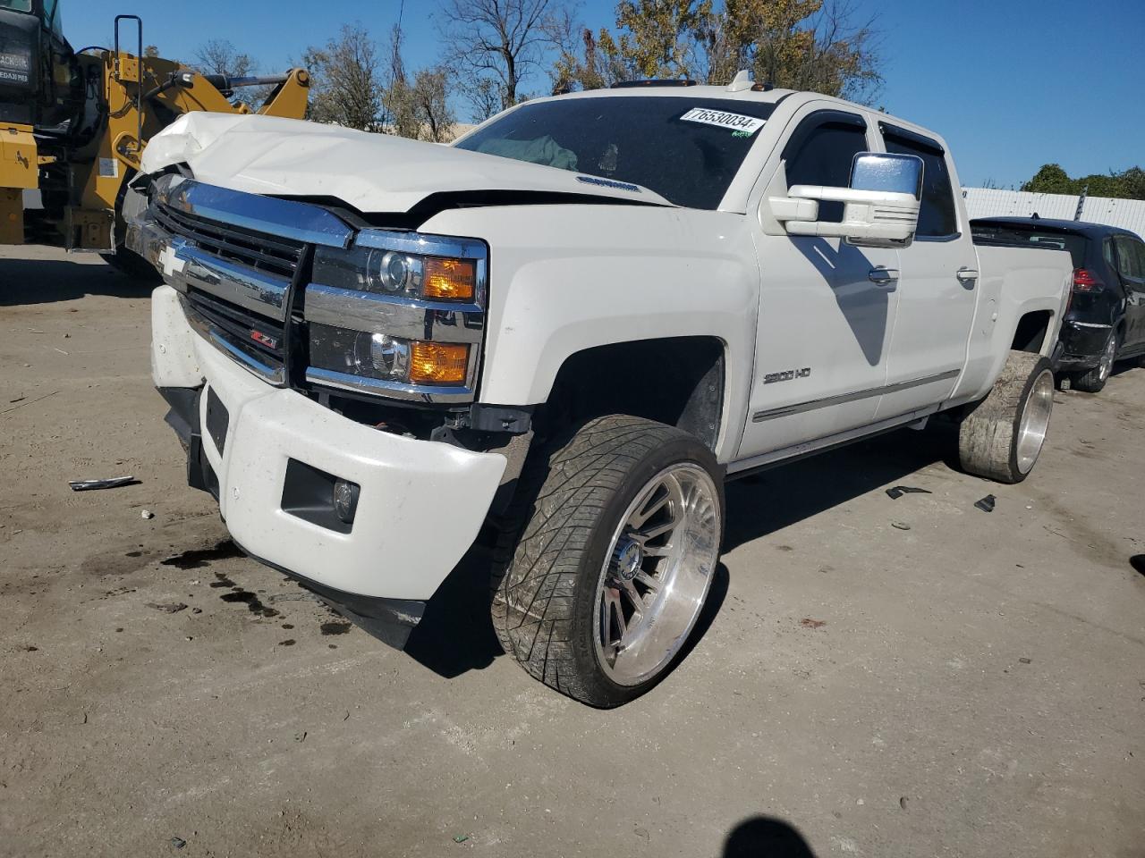 2015 Chevrolet Silverado K2500 Heavy Duty Ltz VIN: 1GC1KWE83FF672530 Lot: 76530034