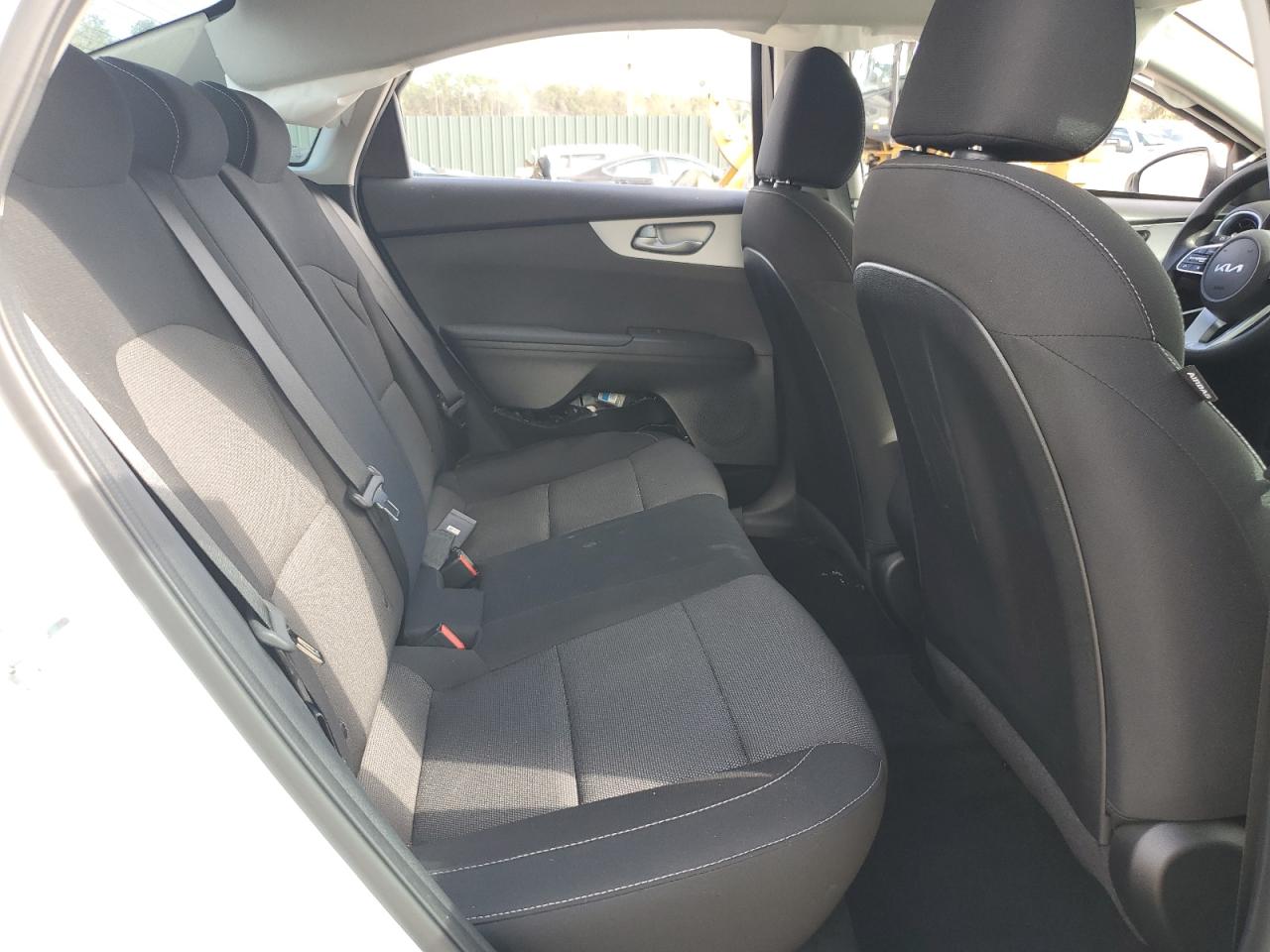2023 Kia Forte - Image 10