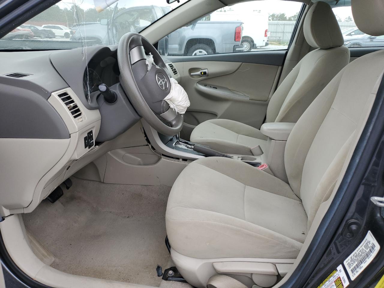 2010 Toyota Corolla - Image 7