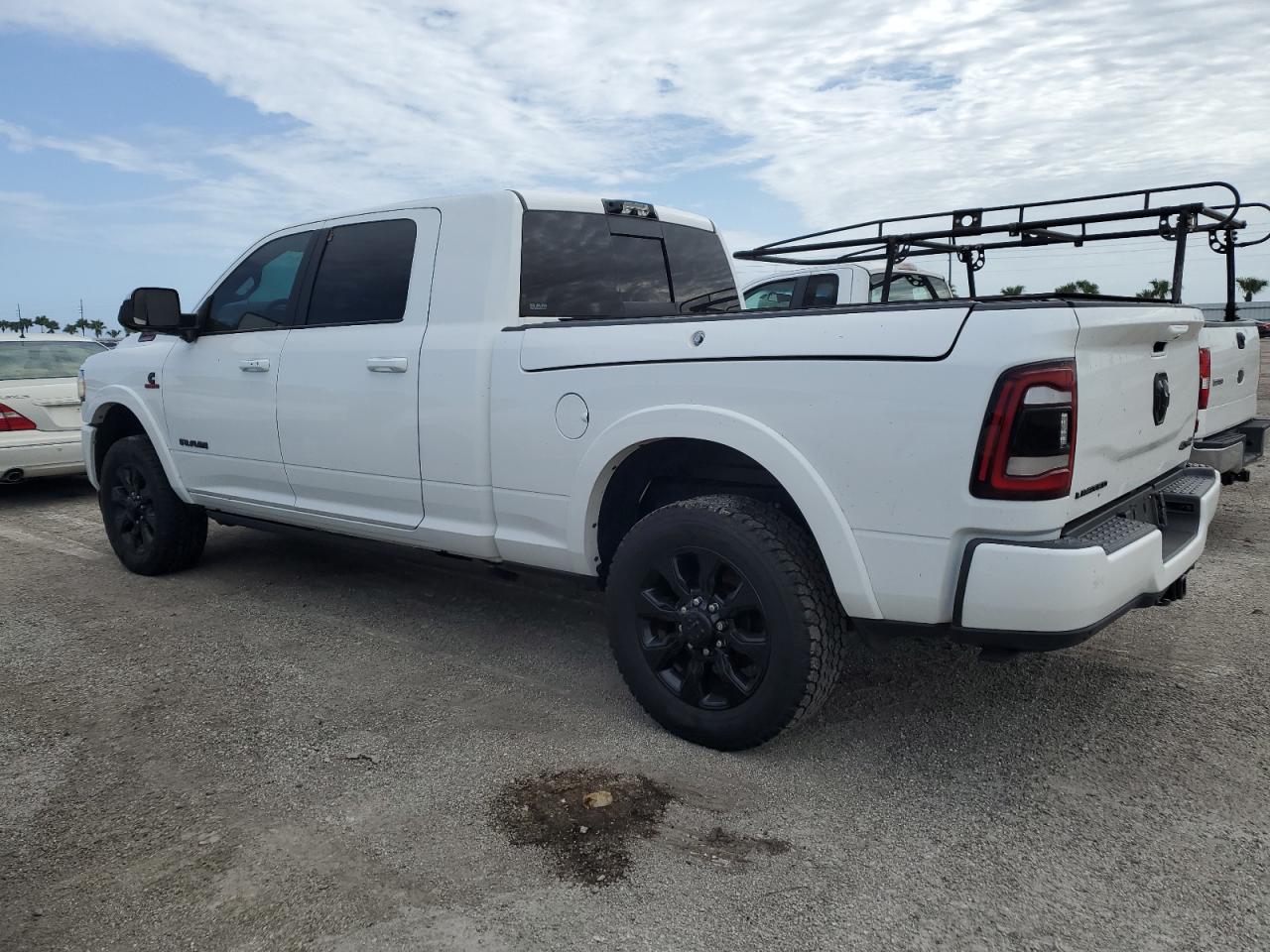 2022 RAM 2500 - Image 2