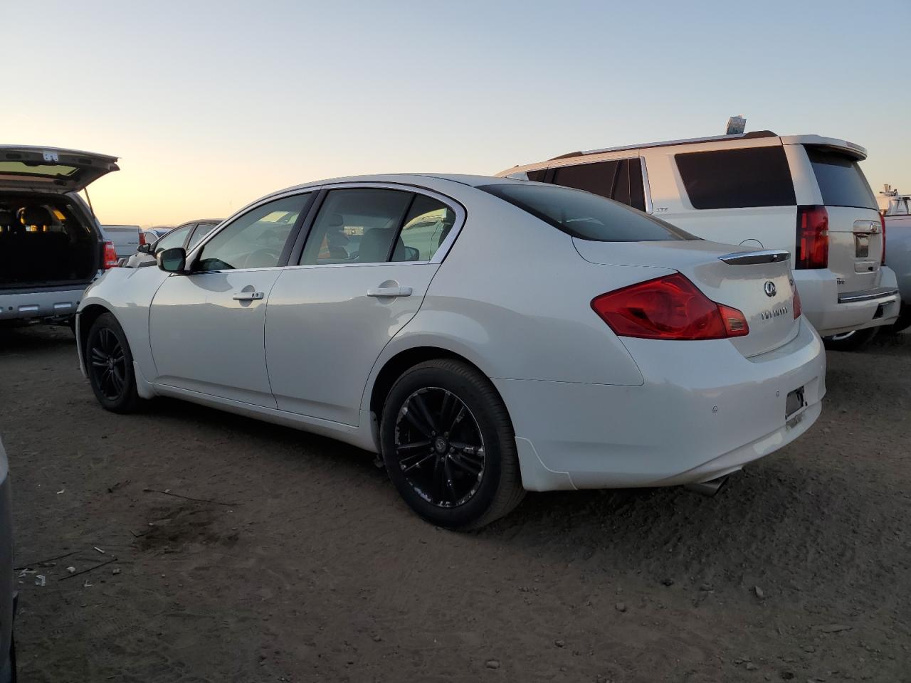 2013 Infiniti G - Image 2