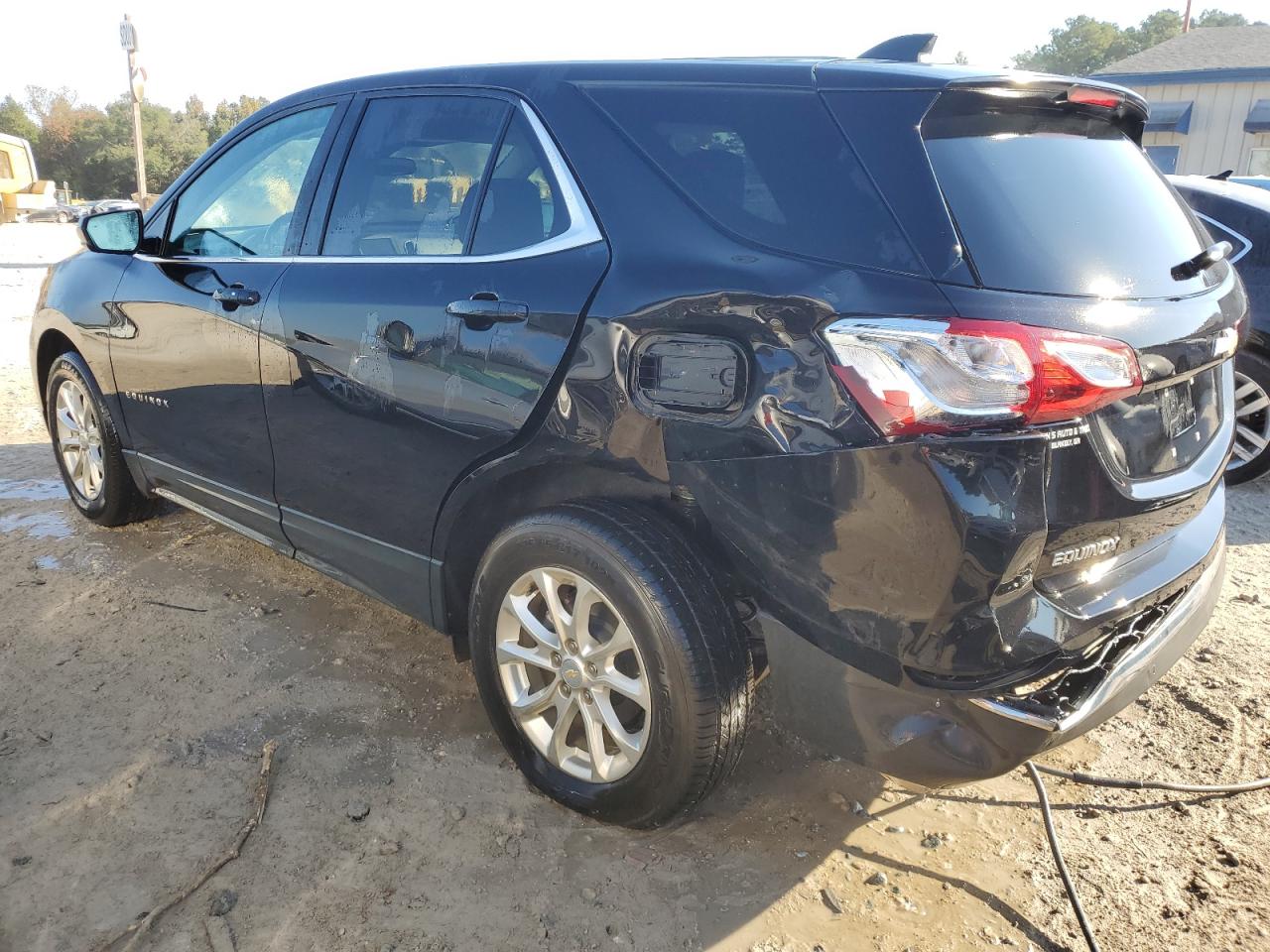 2020 Chevrolet Equinox - Image 2