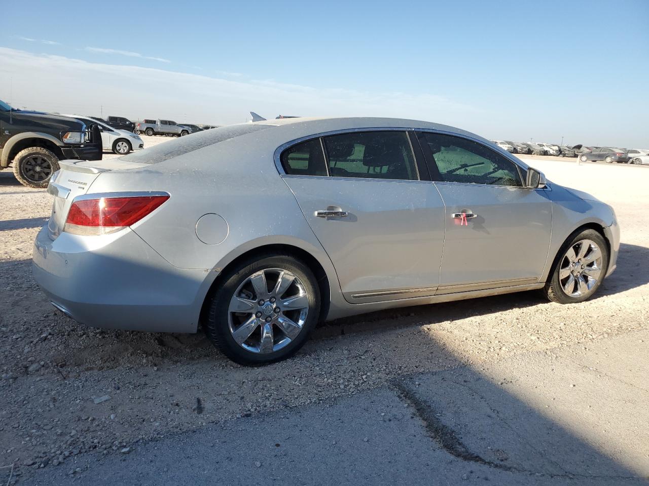 2010 Buick LaCrosse - Image 3
